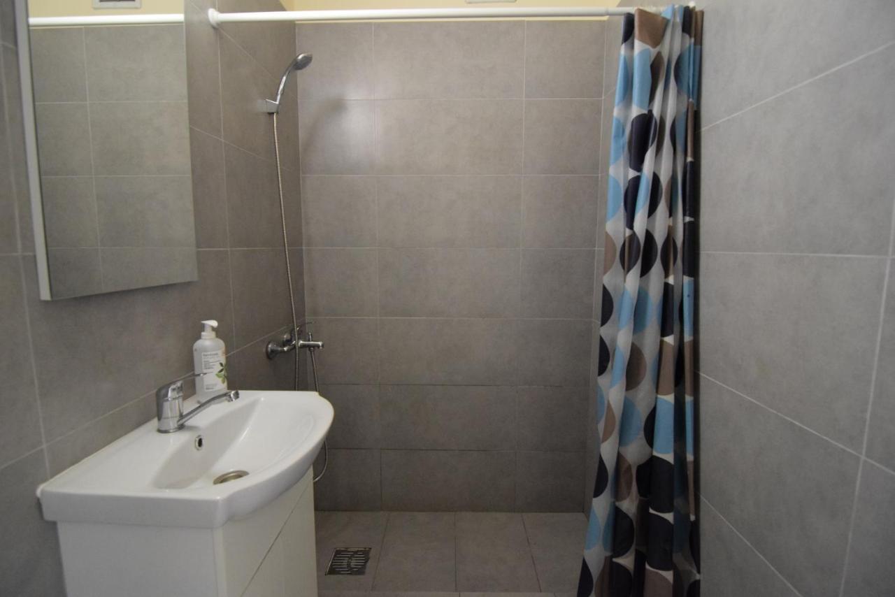 Gara De Nord - Resedinta Lui Calin Apartment Bucureşti Ngoại thất bức ảnh