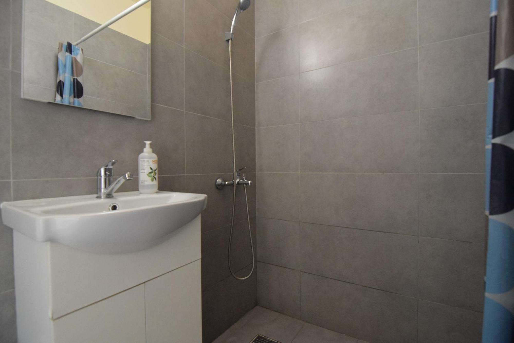 Gara De Nord - Resedinta Lui Calin Apartment Bucureşti Ngoại thất bức ảnh