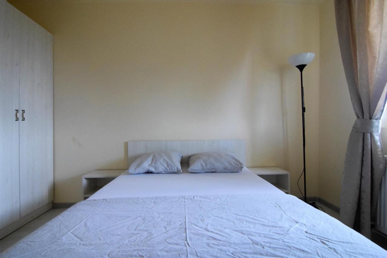 Gara De Nord - Resedinta Lui Calin Apartment Bucureşti Ngoại thất bức ảnh