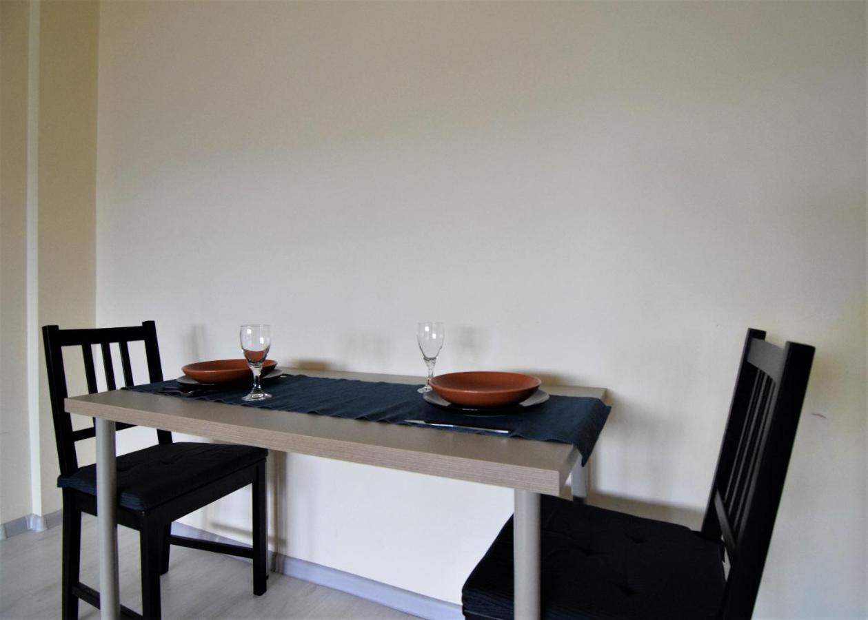 Gara De Nord - Resedinta Lui Calin Apartment Bucureşti Ngoại thất bức ảnh